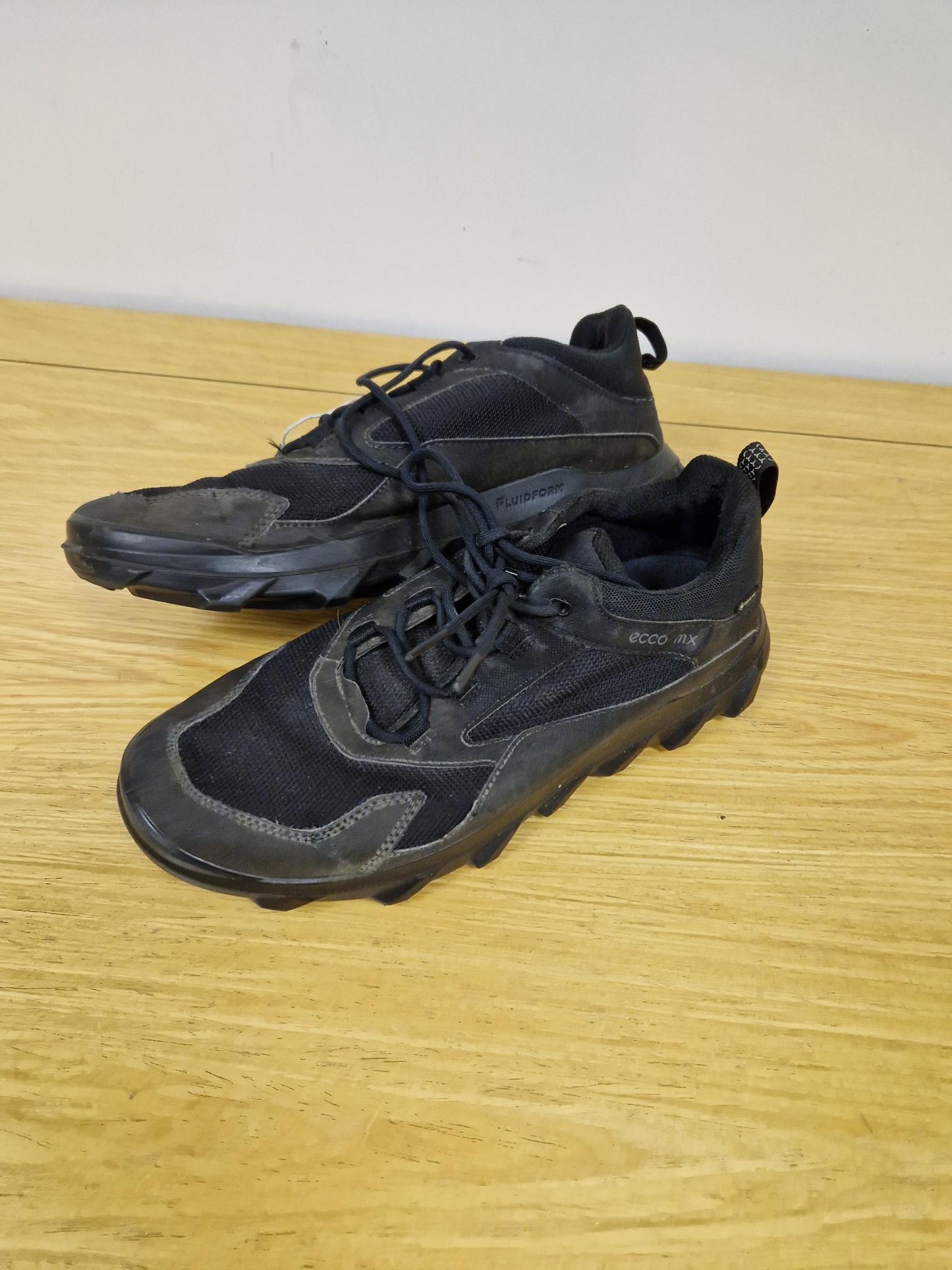 Ecco Mens MX Trainer in Black - Size 9/9.5