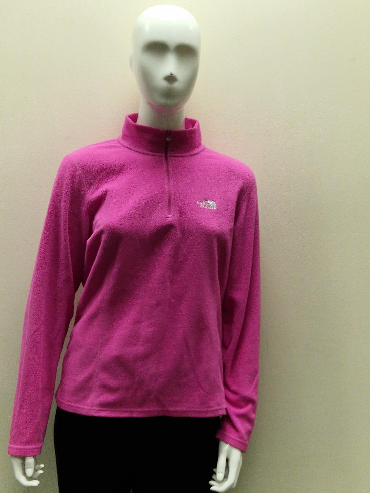 North Face Ladies fleece in Pink - Size Large
