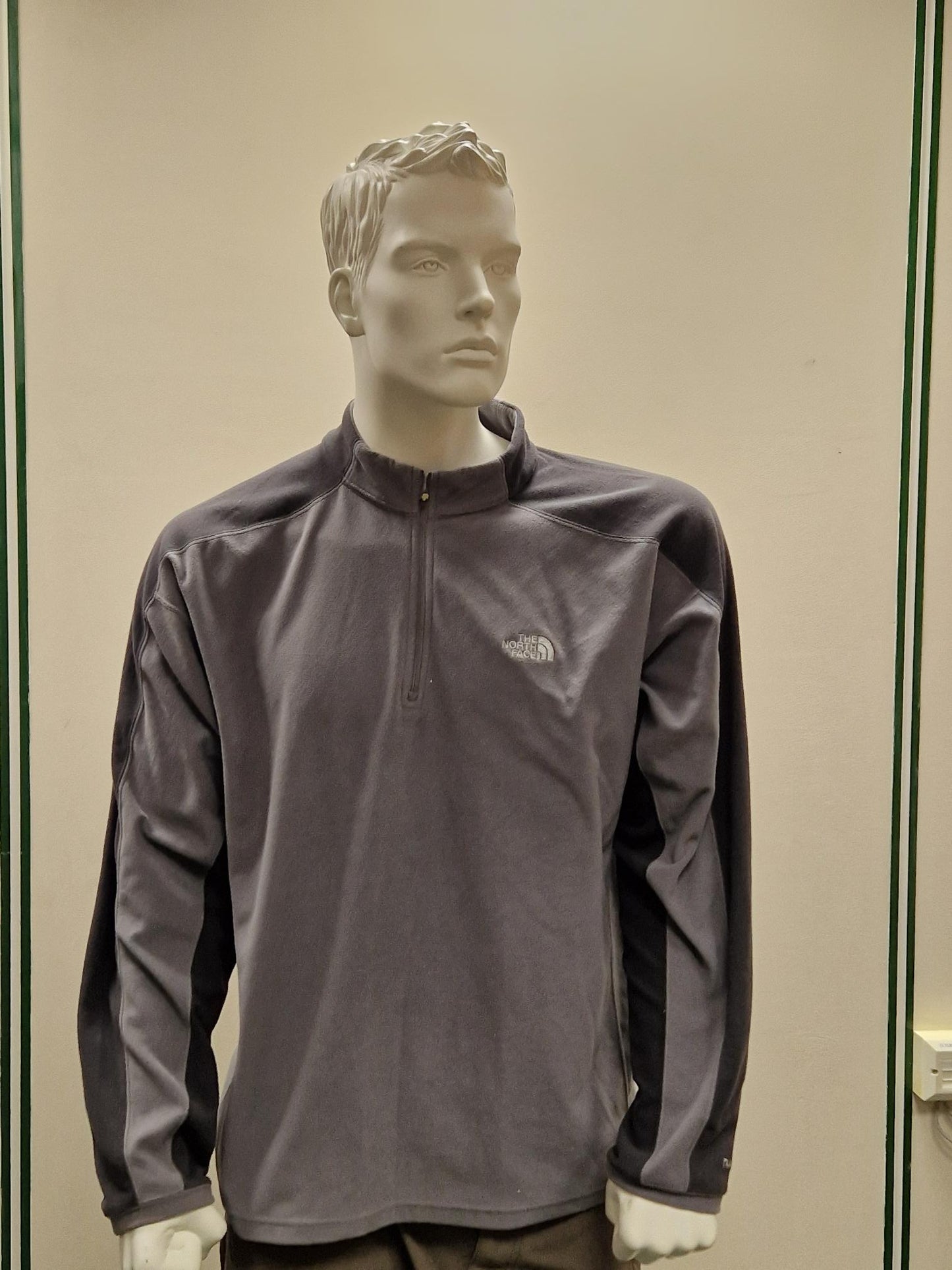 North Face Mens Fleece in Grey - Size Extra Large