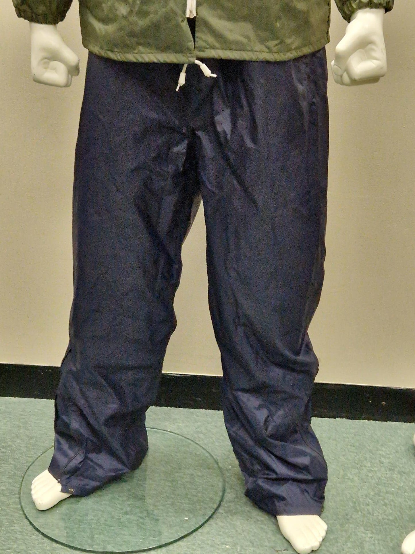 Mens Waterproof Trousers in navy - XXL
