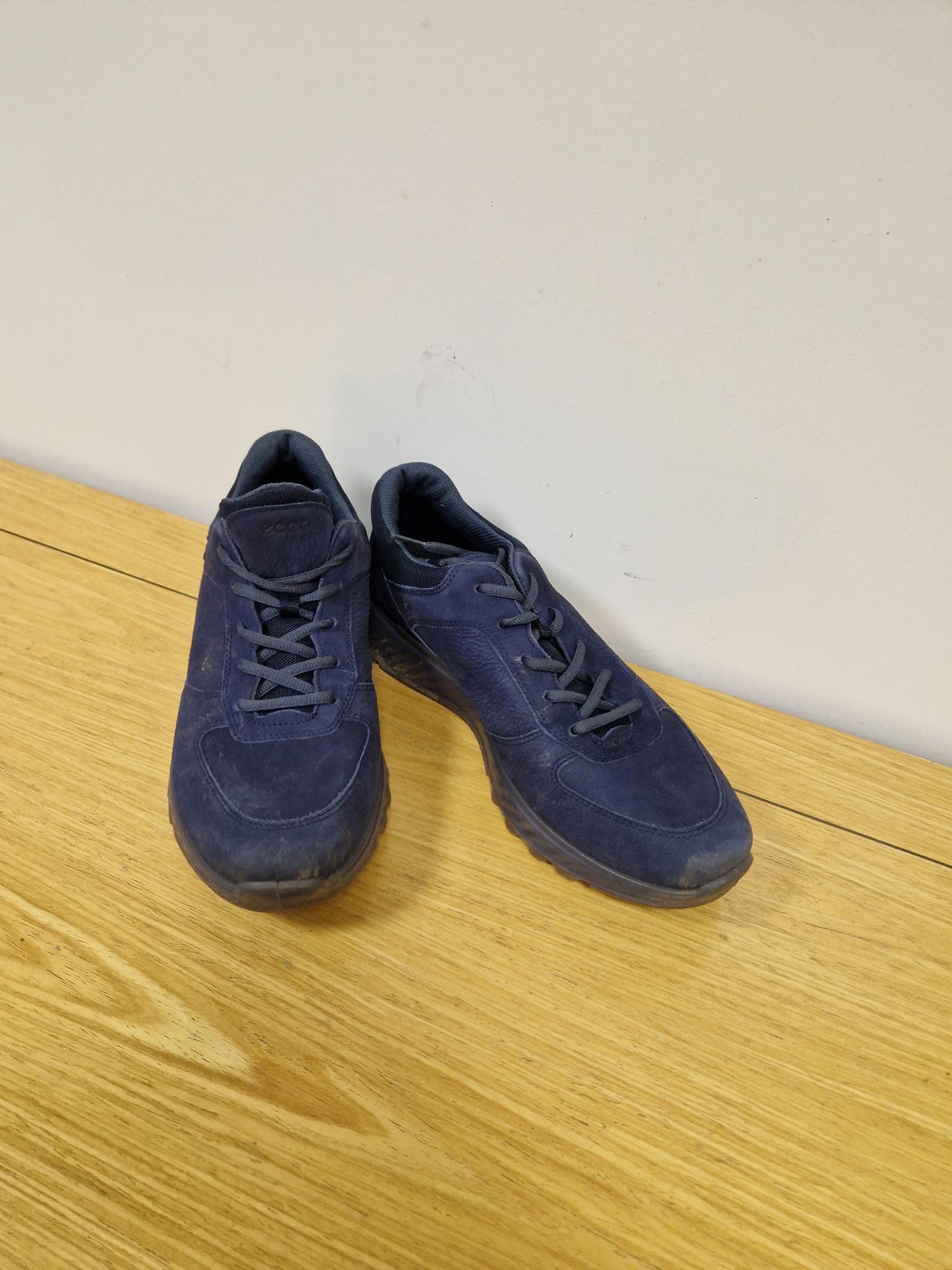 Ecco Mens Trainer in Navy - Size 9/9.5