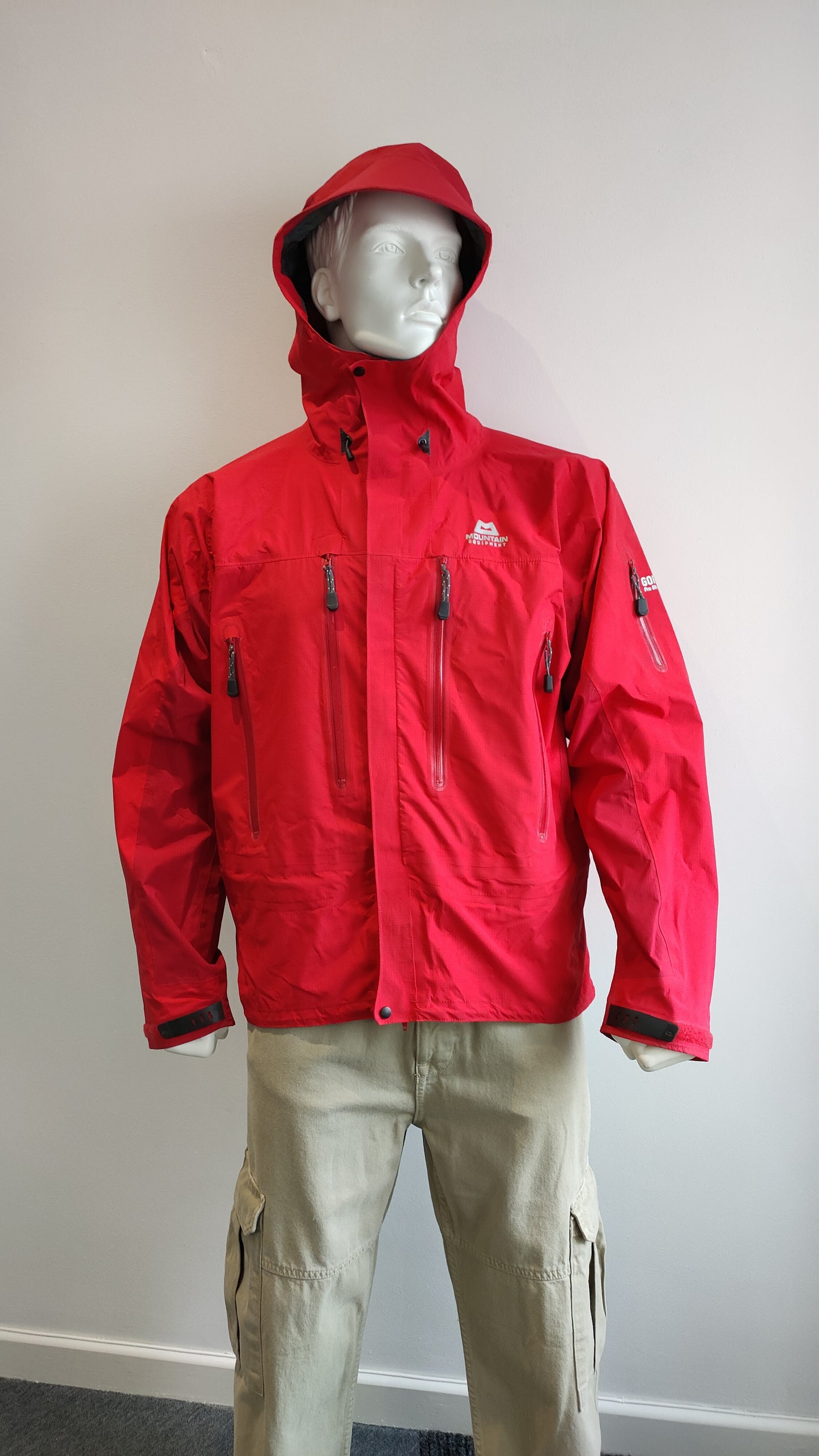 Men's Mountain Equipment Gortex Jacket X Large