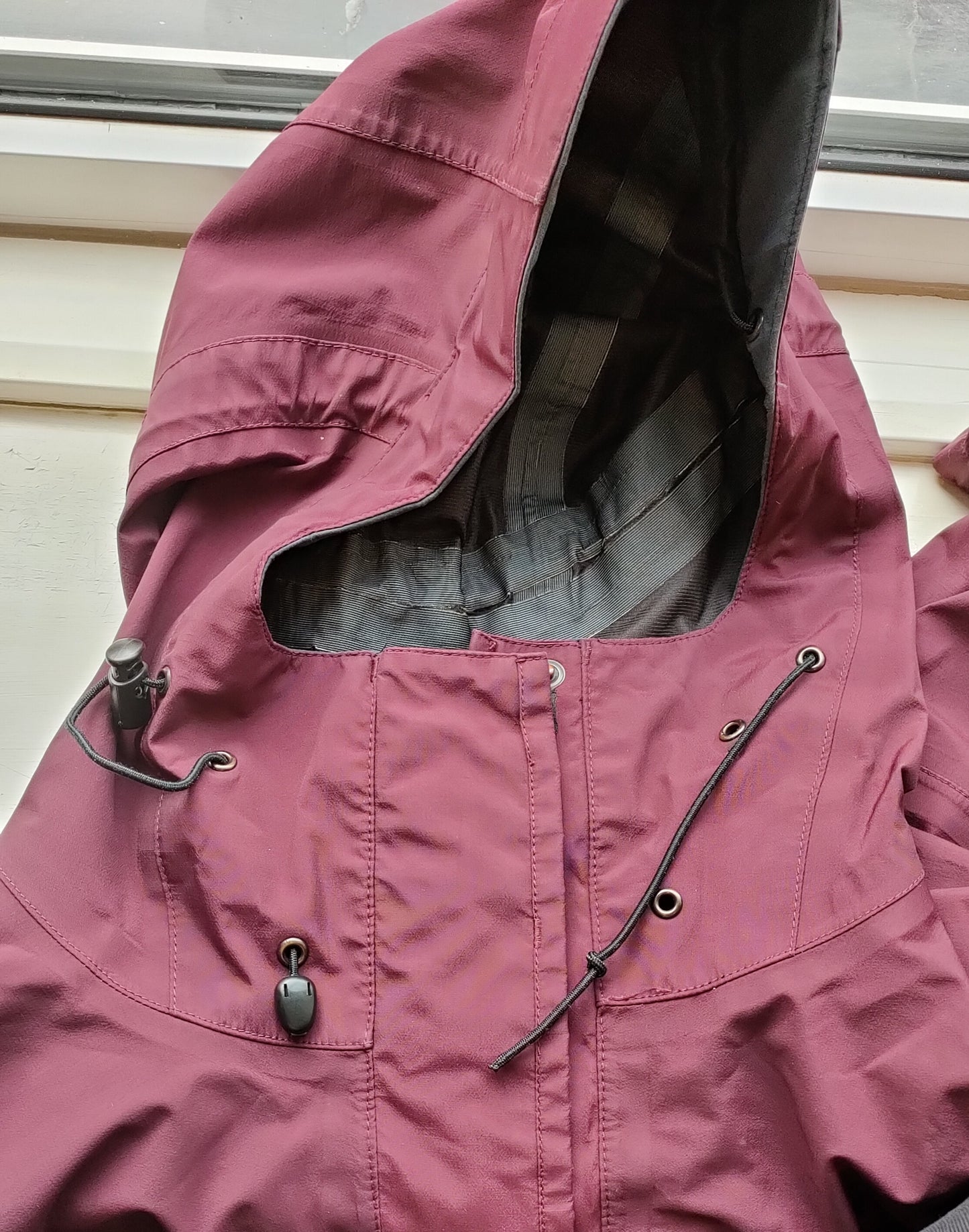 Ladies Rohan Large Hooded Jacket