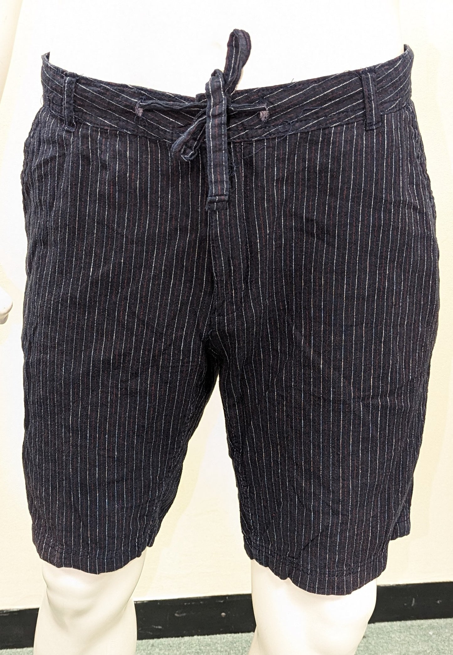 Men's Livergy Shorts - Size 28