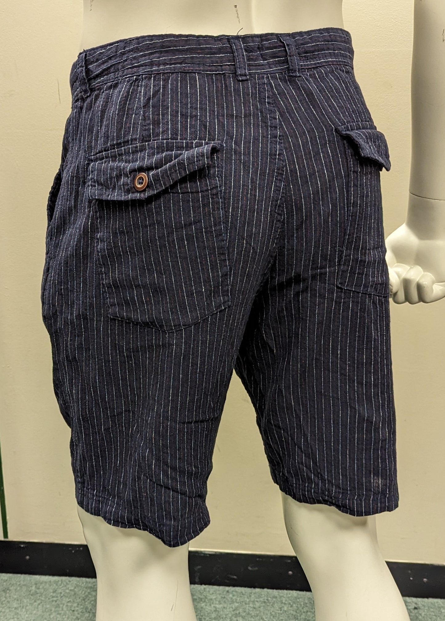 Men's Livergy Shorts - Size 28